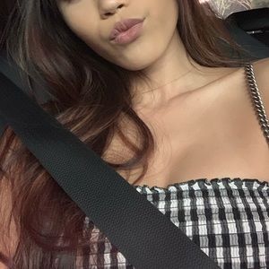 Meet your Posher, Jasmine